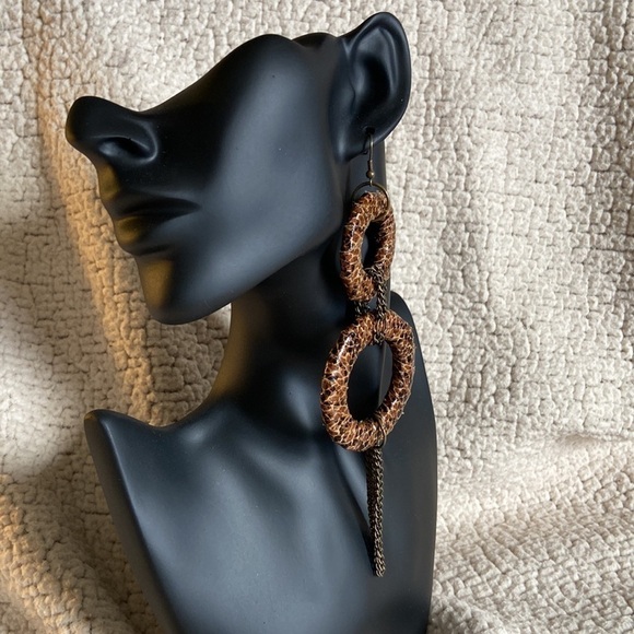 Faux Snakeskin Large Circular Dangle Earrings in Brown and Tan - Picture 2 of 7